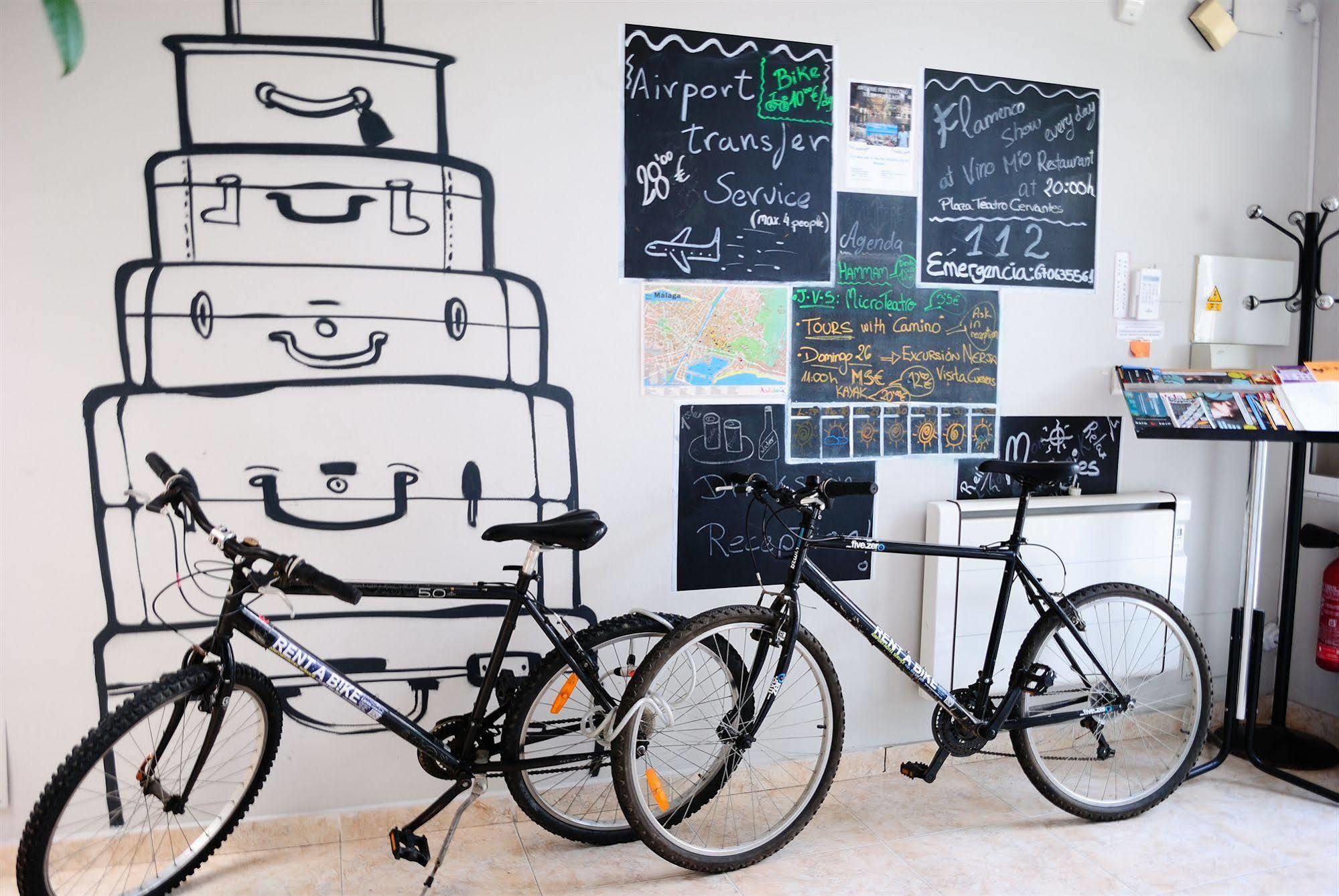 Hostel La Moraga De Poniente Málaga